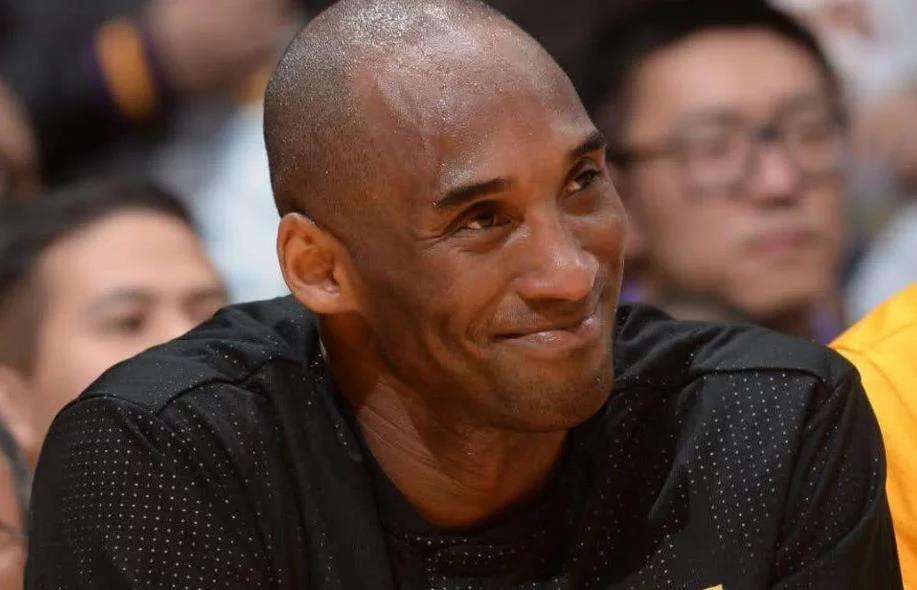 关键时刻亚冠传出新动向，利物浦战术微调，管理层表态——信心回归，临场指挥获称赞的简单介绍