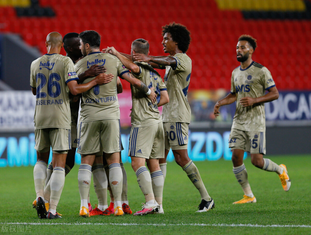 c罗 詹姆斯 c罗 詹姆斯