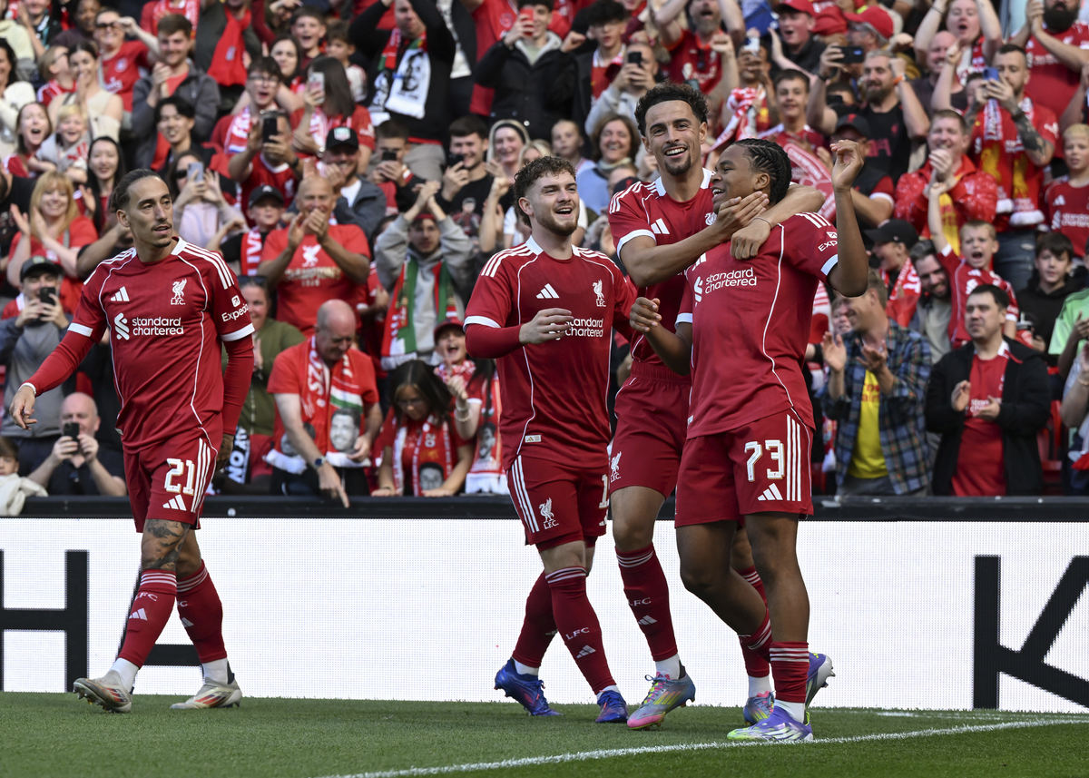 包含蒂姆回归赛场,回归赛场首场状态亮眼,利物浦观众沸腾!的词条 包含蒂姆回归赛场,回归赛场首场状态亮眼,利物浦观众沸腾!的词条